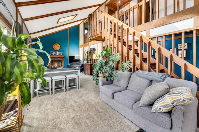 Foto del edificio - 4400 Valley Rd