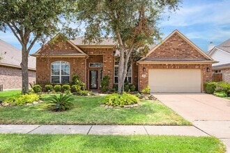Building Photo - 2401 Harbor Chase Dr