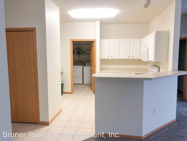 Building Photo - 2 br, 2 bath House - 3126 Dorchester, Unit 2