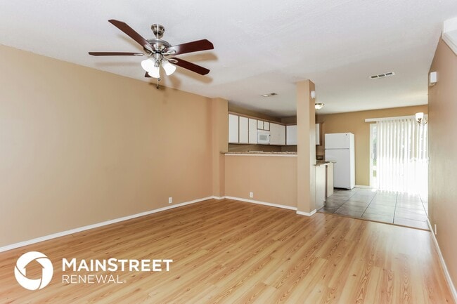 Building Photo - 6734 Ambercrest Dr