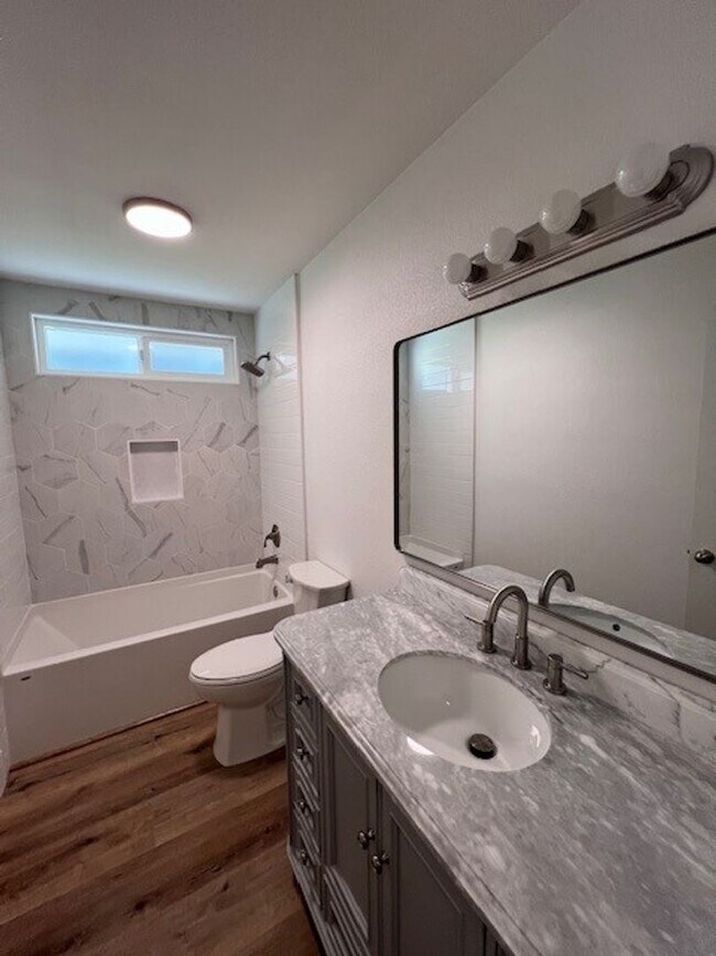 Foto del edificio - Coming Soon!