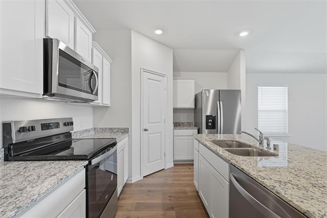 Building Photo - 110 Labein Ave