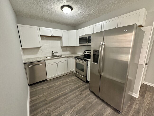 Foto del edificio - 1825 5th Way NW