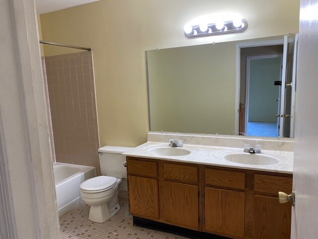 Foto del edificio - 3392 Cypress Ct