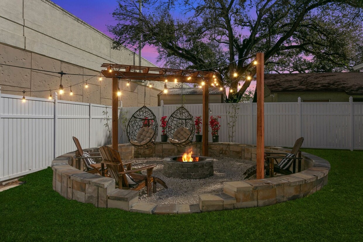 Ditch the Dorm – This Is How Tampa Lives - Close to UT, Kennedy Blvd, downtown, hyde ...