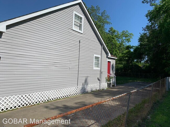 Foto del edificio - 3 br, 1 bath House - 170 E Alma St