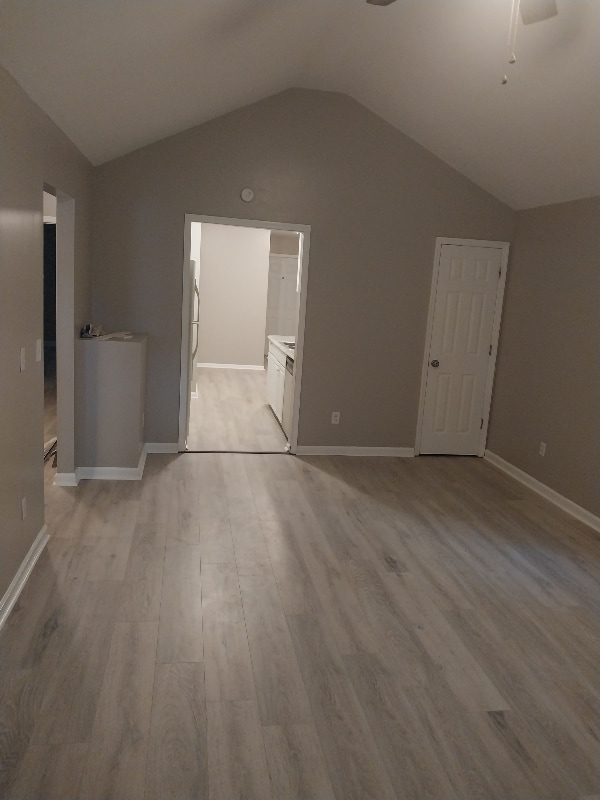 Foto principal - 2203 Bennett Ave