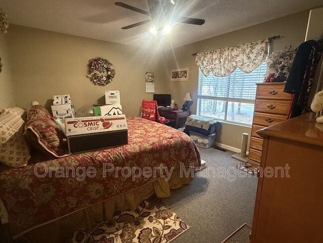 Foto del edificio - 251 Micasa Dr