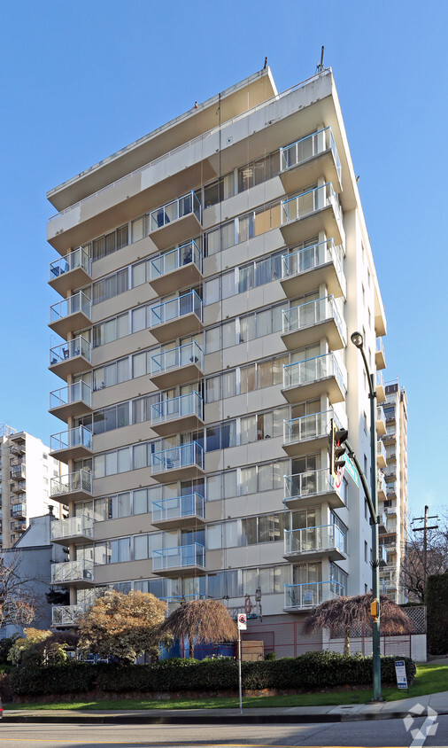 Building Photo - 1101 Pacific
