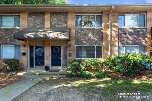 Building Photo - 100 Biscayne Dr NW