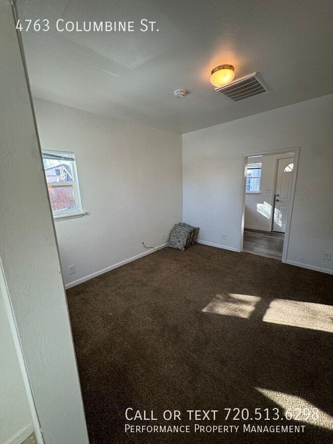 Building Photo - 4763 Columbine St