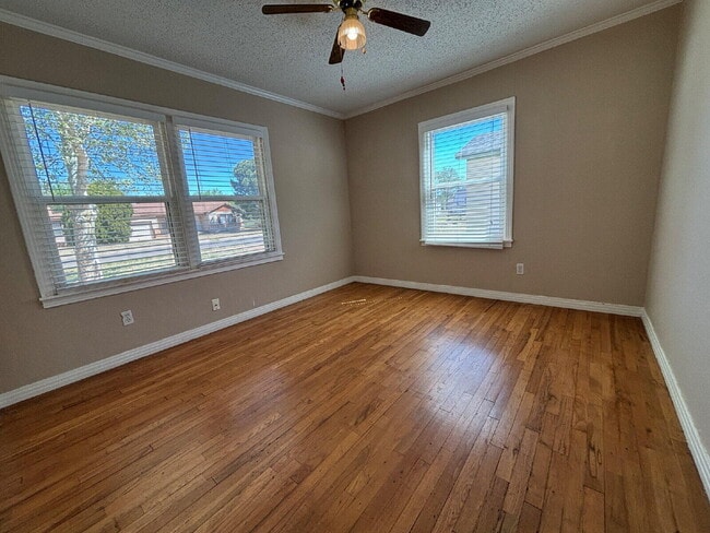 Building Photo - 4907 41st St