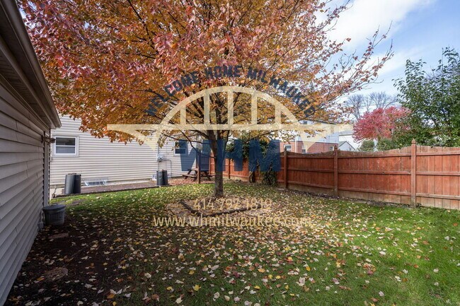 Foto del edificio - 2526 S 96th St