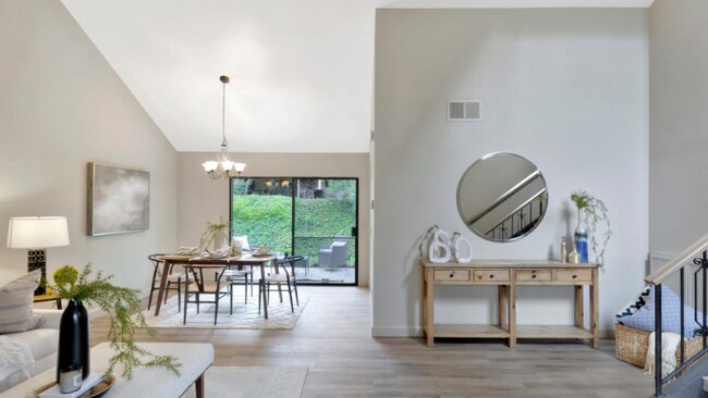 Building Photo - 5238 Caminito Jubilo
