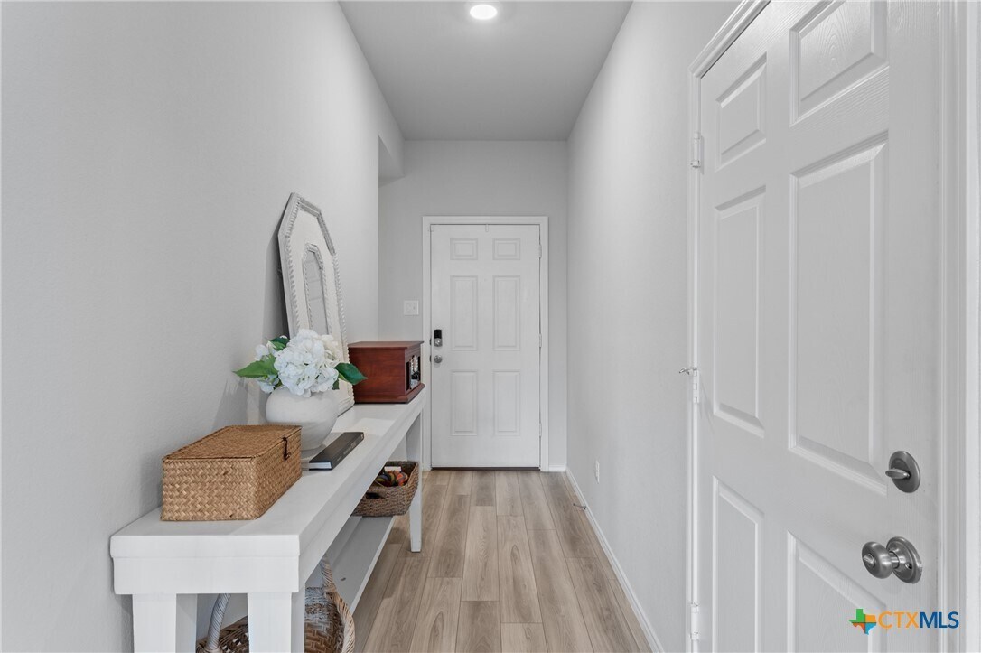 Foto principal - 1703 Merritt Rd