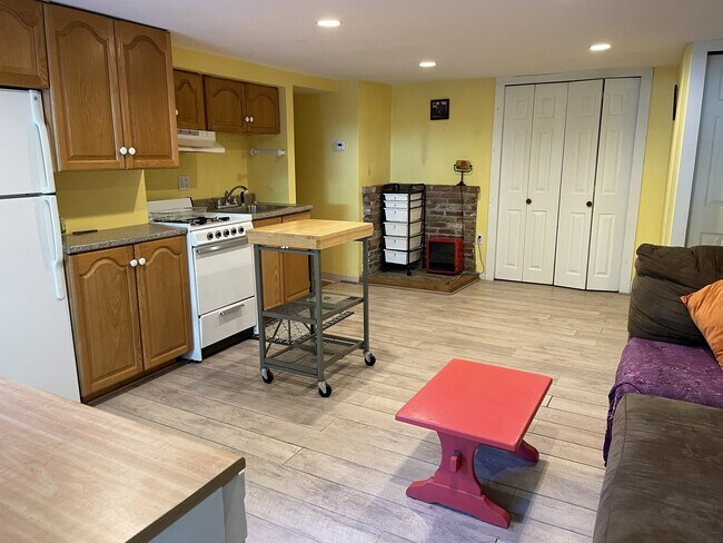 Foto del edificio - 8B Springfield Ct