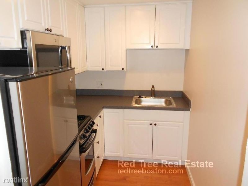 Primary Photo - 286 Newbury St