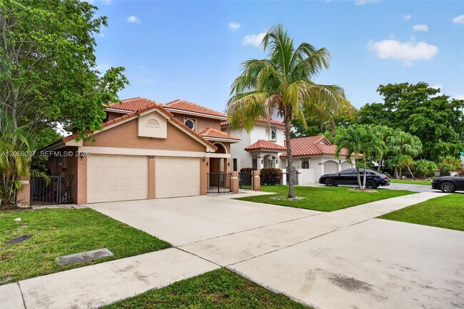 Foto del edificio - 587 NW 38th Ave
