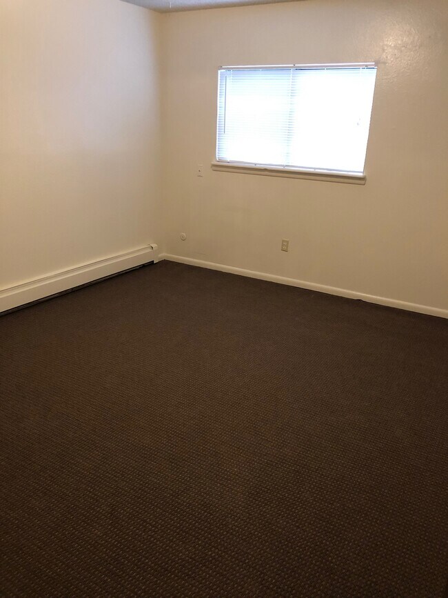 Foto del edificio - 4722 E 12th St