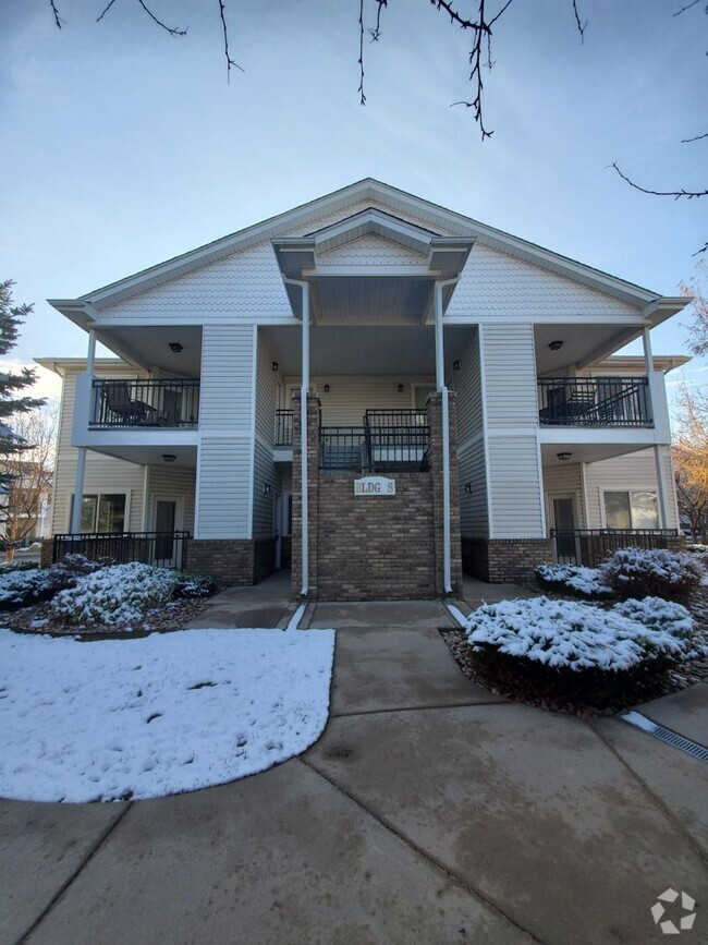 Building Photo - 950 52nd Ave Ct