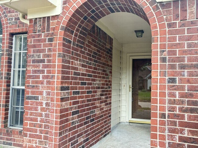 Building Photo - 11607 Lennington Dr