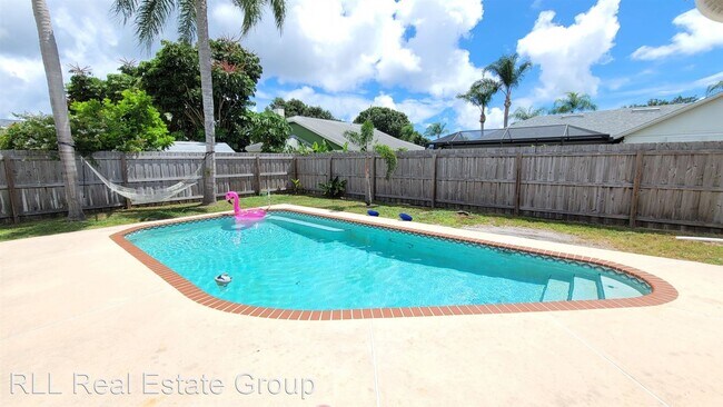 Building Photo - 3 br, 2 bath House - 1234 Sleepy Hollow Lane