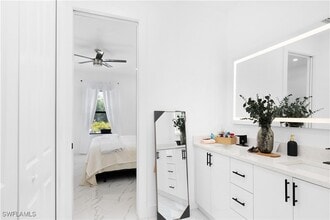 Building Photo - 6005 Beth Ave N