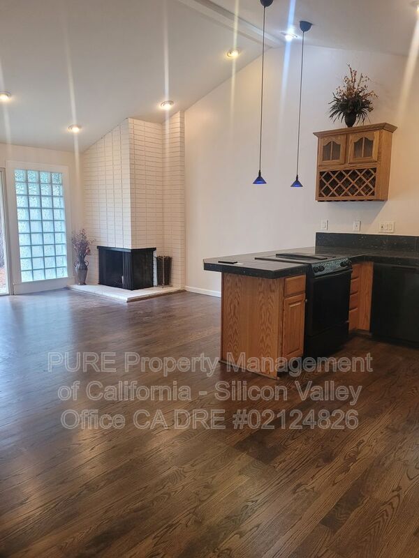 Photo - 234 East Hilton Drive