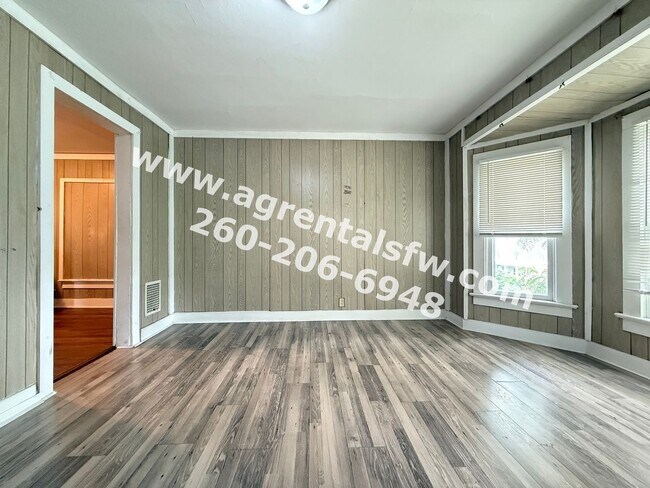 Foto del edificio - 2919 S Harrison St