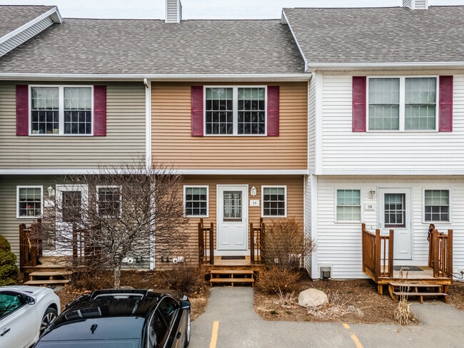 Building Photo - 39 River Village Dr