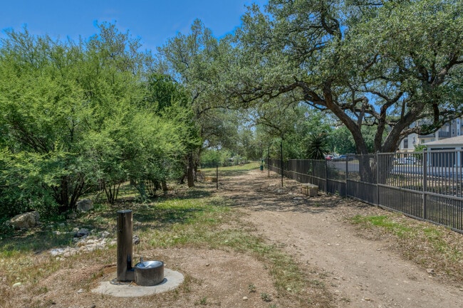 Ventura Ridge apartments — community photo - Ventura Ridge
