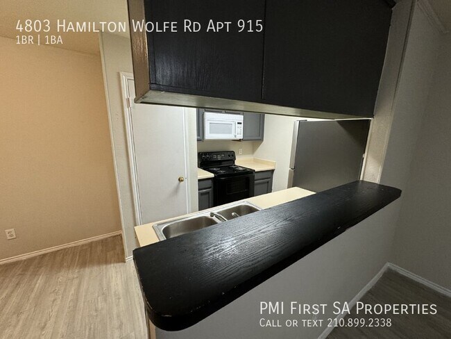 Building Photo - Medical center condo unit is ready for mov...
