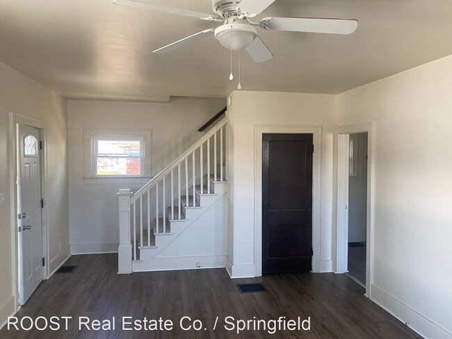 Building Photo - 3 br, 1 bath House - 152 Hampton