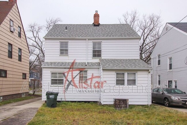 Building Photo - 4032 Hinsdale Rd