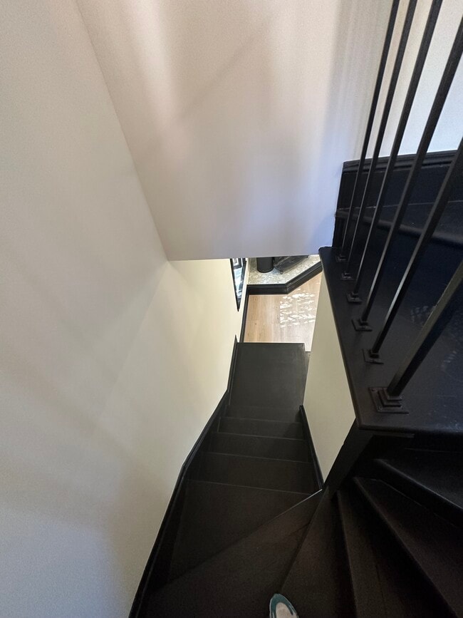 Foto del edificio - 915 Bridgeway