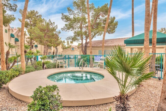 Foto del edificio - 2251 Wigwam Pkwy