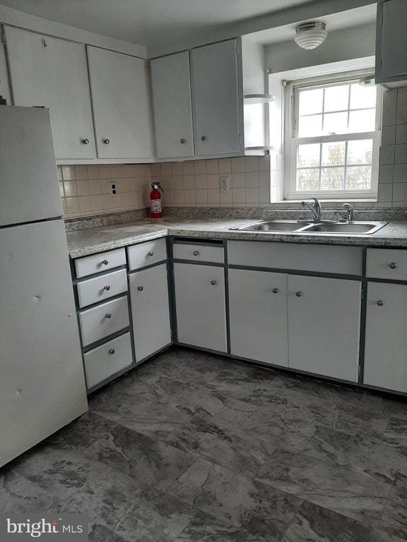Building Photo - 122 S Hellertown Ave
