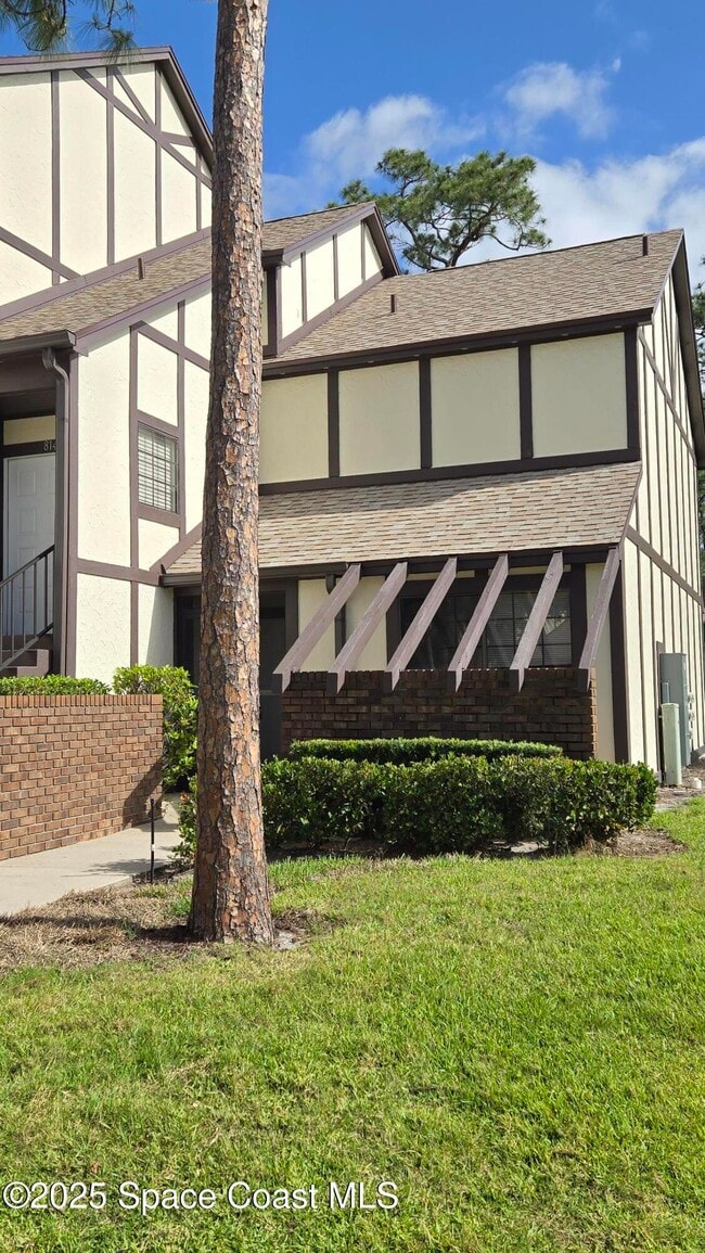Building Photo - 816 Greenwood Manor Cir