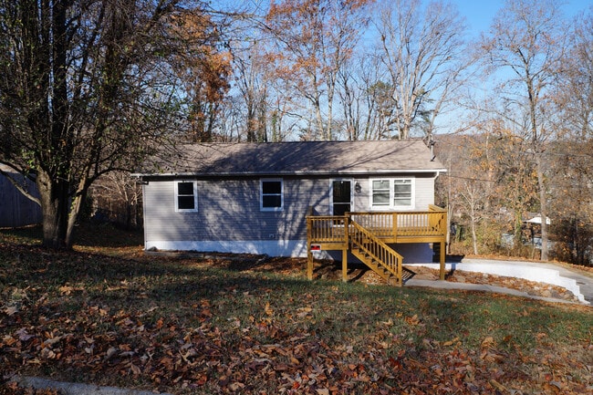 Photo - 6343 Cadbury Dr NW House