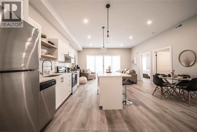 Building Photo - 175 Churchill Pk Rd