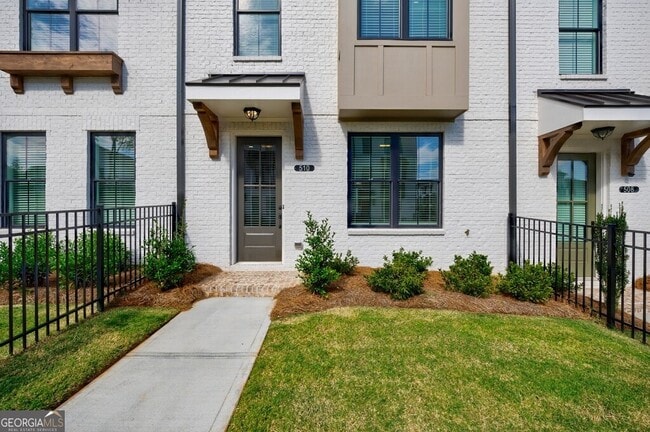 Building Photo - 510 Healy Dr