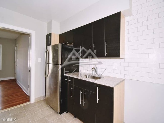 Foto del edificio - 1 br, 1 bath Apartment - Kinship Rd,121-1B