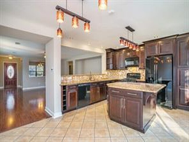 Building Photo - 12115 Country Orchard Ln