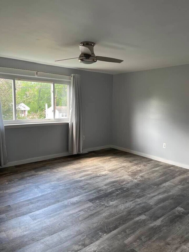 Living Room - 107 Marley Station Rd