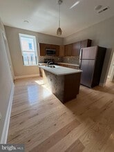 Building Photo - 2900 N 5th St