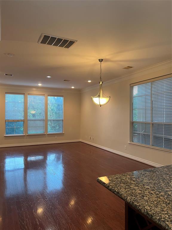 Foto del edificio - 3225 Clearview Cir