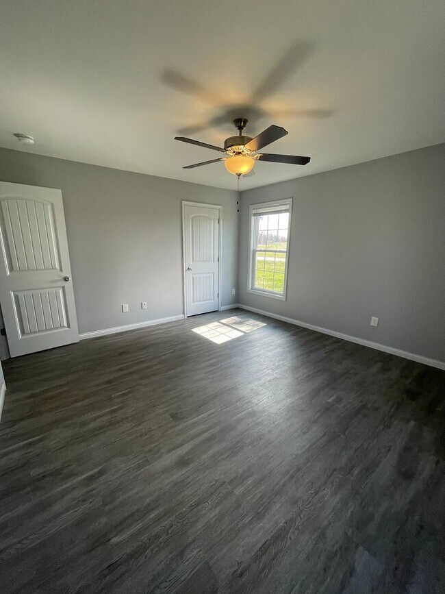Foto del edificio - 134 Powell Ln