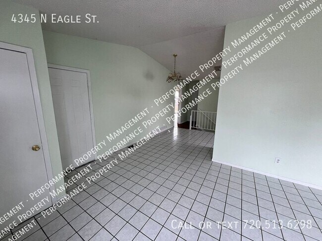 Foto del edificio - Montbello 4 Bed 2 Bath