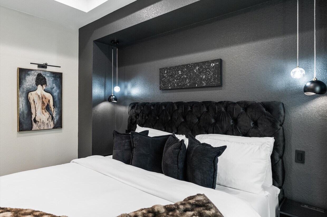 Foto del edificio - 6904 Covington Dr