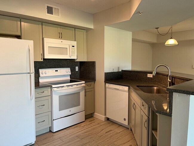Foto del edificio - 3769 NW Mediterranean Ln